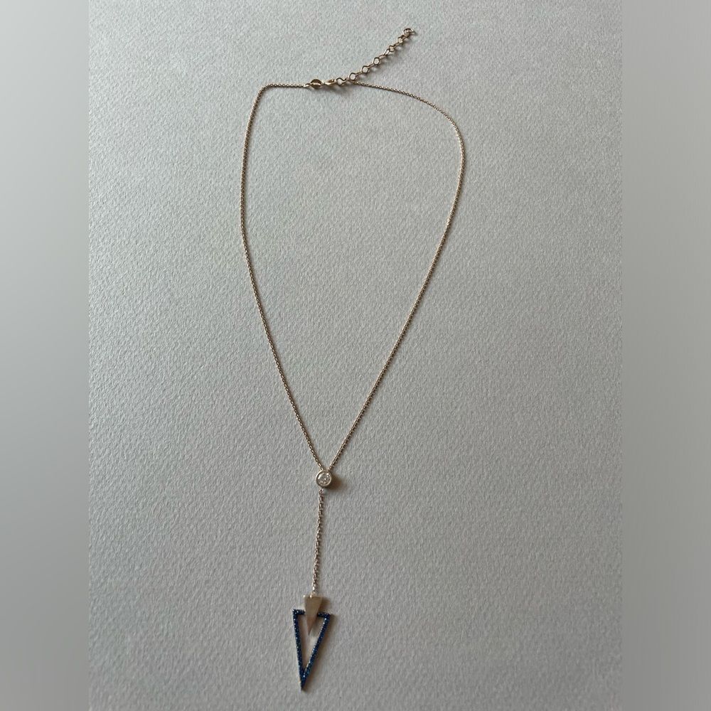 Elegant Gold and Blue Pendant Necklace M348
